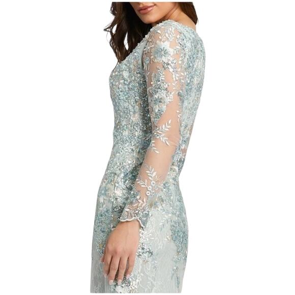 Mac Duggal NWT Embellished V-Neck Illusion Long Sleeve Gown Seamist Size 6 Blue - Picture 3 of 12